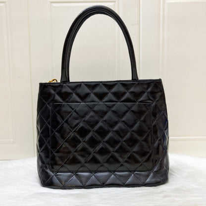Chanel Vintage Medallion Tote in Black Glossy Calfskin and AGHW