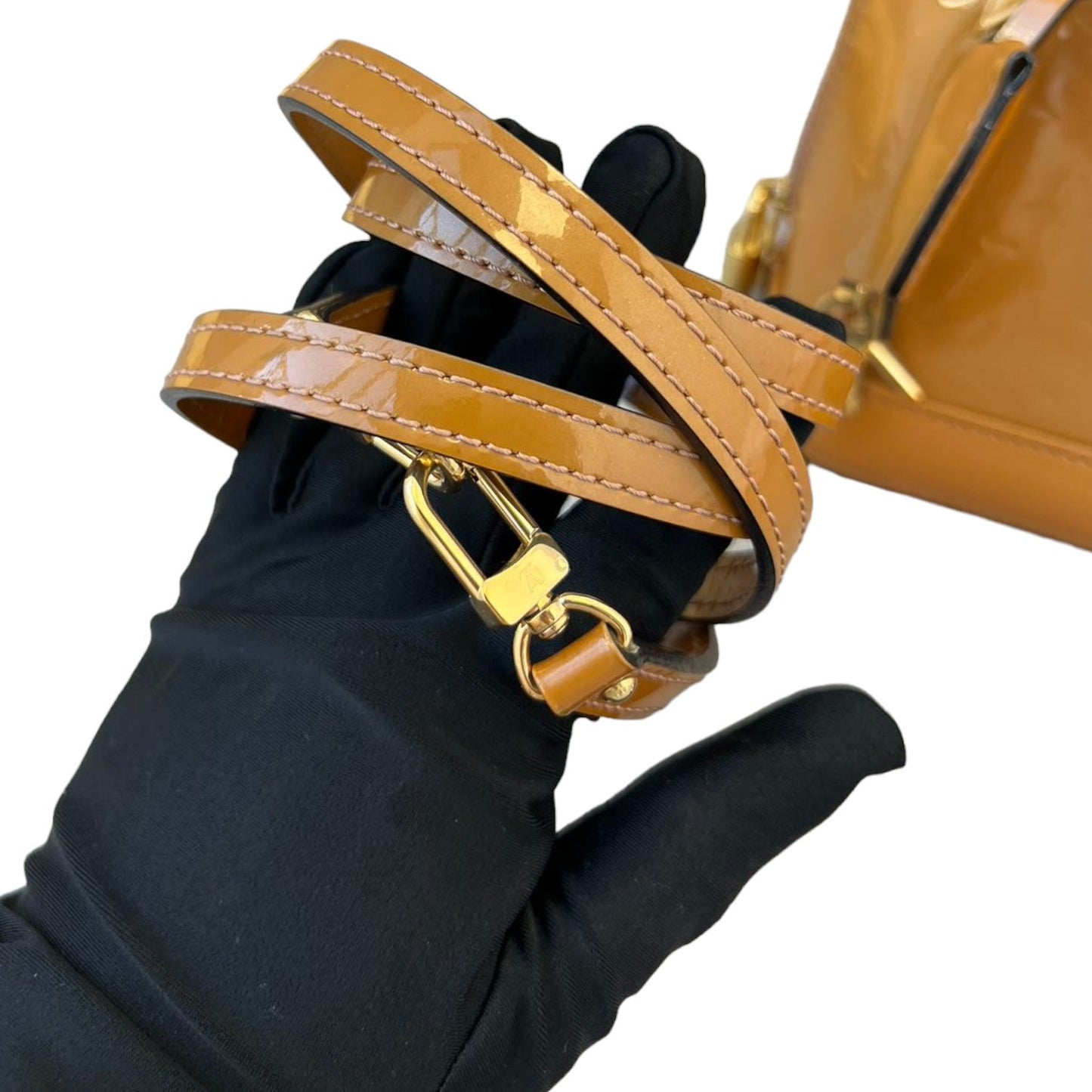 Louis-Vuitton Vernis Alma PM Monogram Caramel GHW