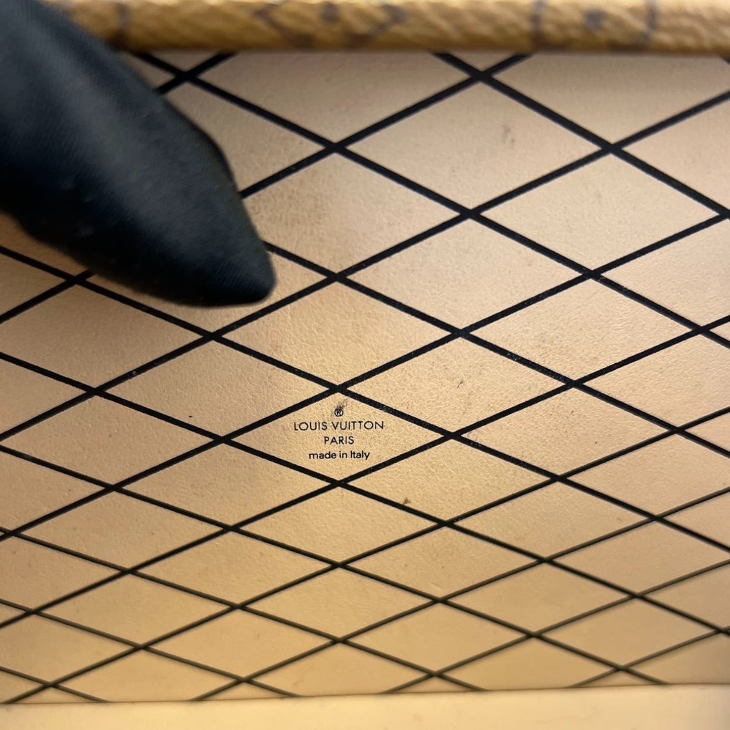 Louis-Vuitton Petite Malle Reverse Monogram Brown GHW