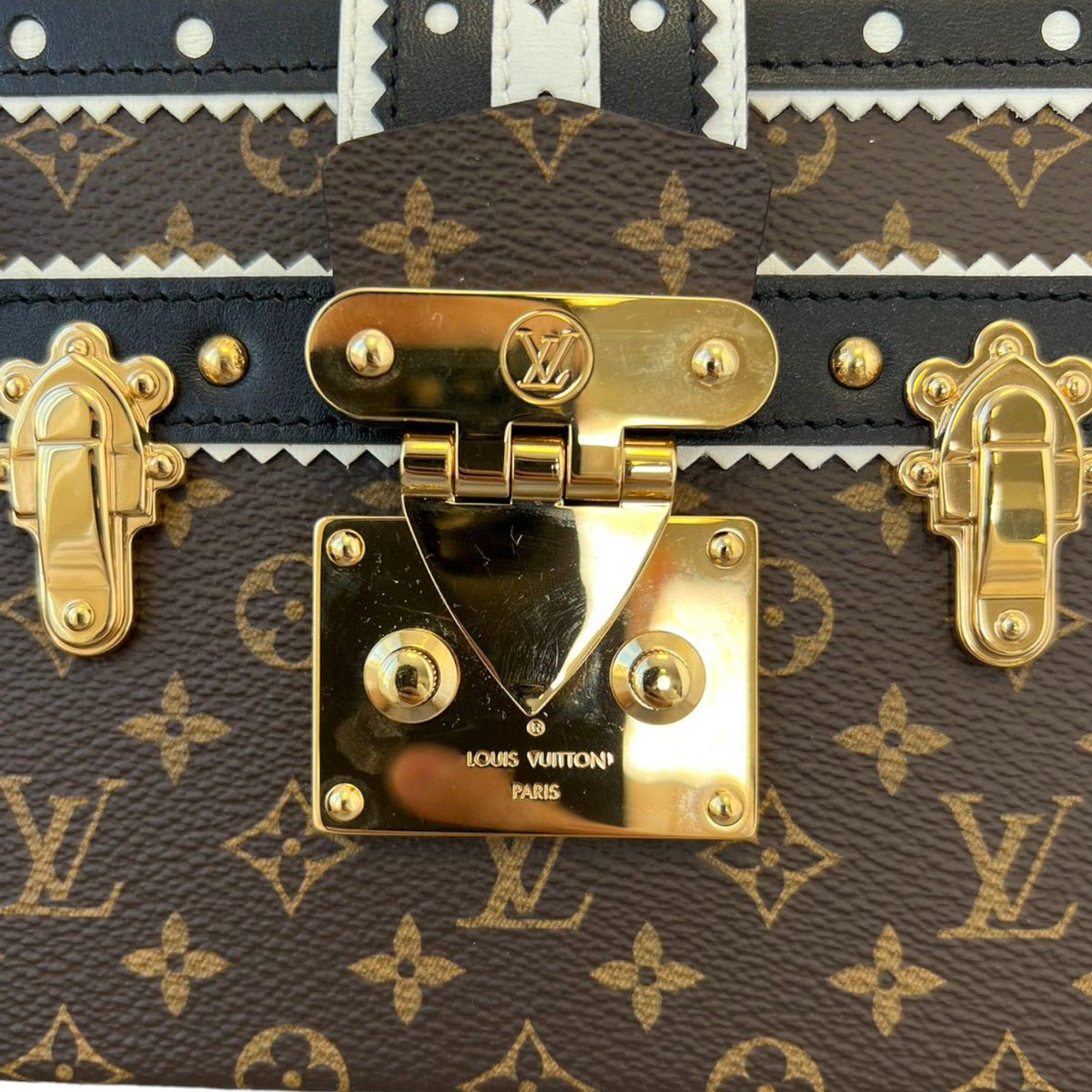 Louis-Vuitton Petite Malle Monogram Brogue Brown GHW