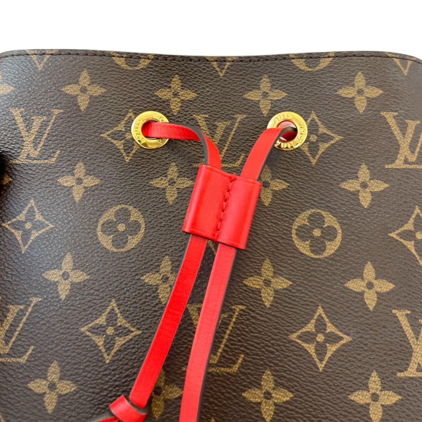 Louis-Vuitton Neonoe MM Monogram Coquelicot Red GHW