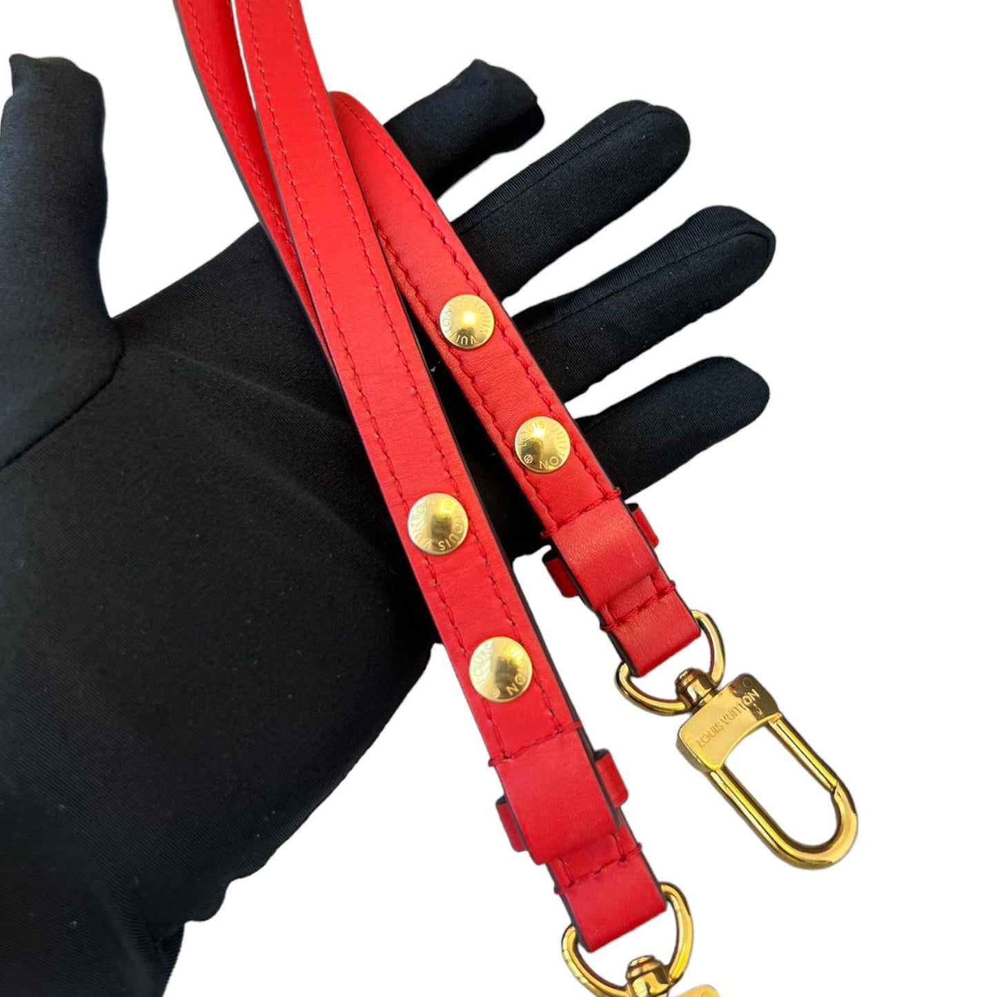 Louis-Vuitton Neonoe MM Monogram Coquelicot Red GHW
