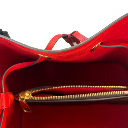 Louis-Vuitton Neonoe MM Monogram Coquelicot Red GHW