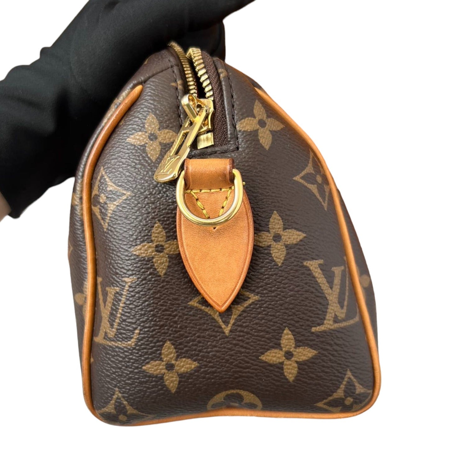 Louis-Vuitton Speedy Bandouliere 20 Monogram Black GHW