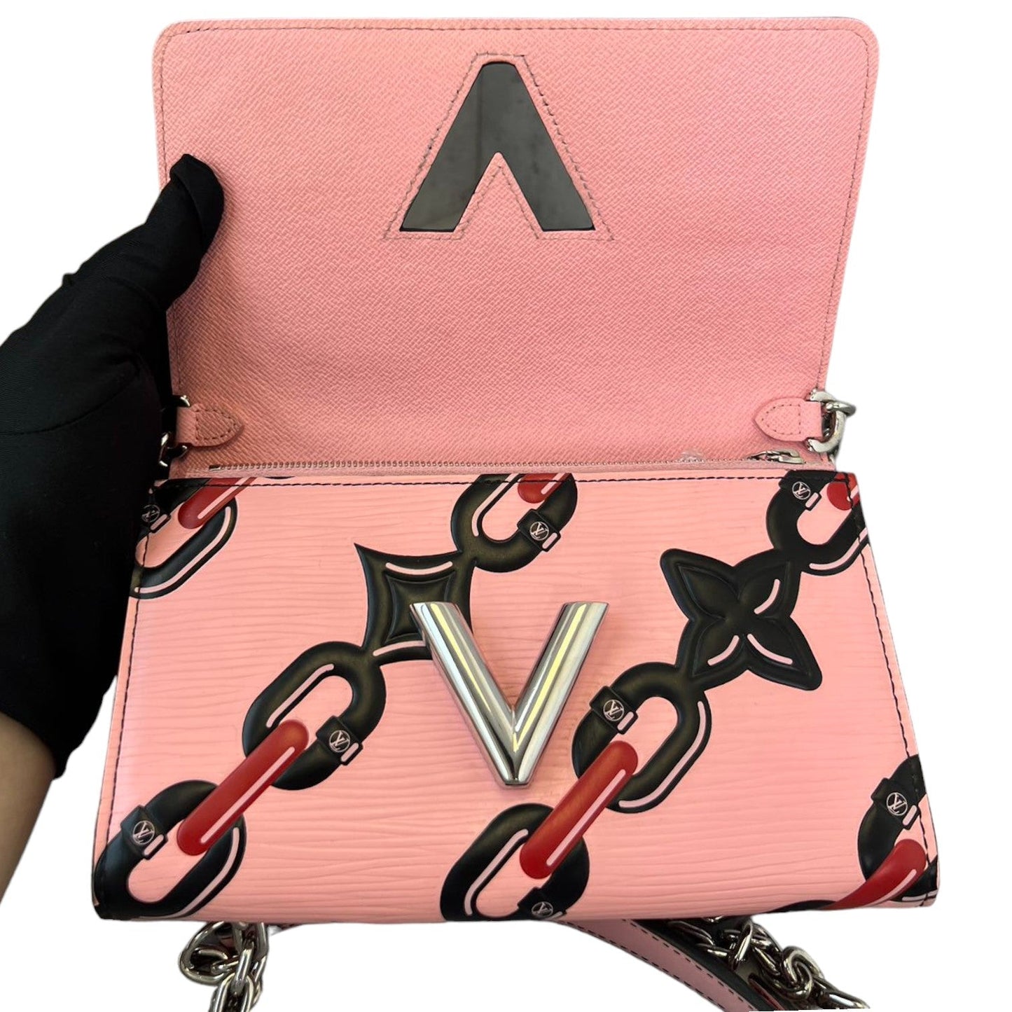 Louis-Vuitton Chain Flower Twist WOC Shoulder Epi Pink SHW