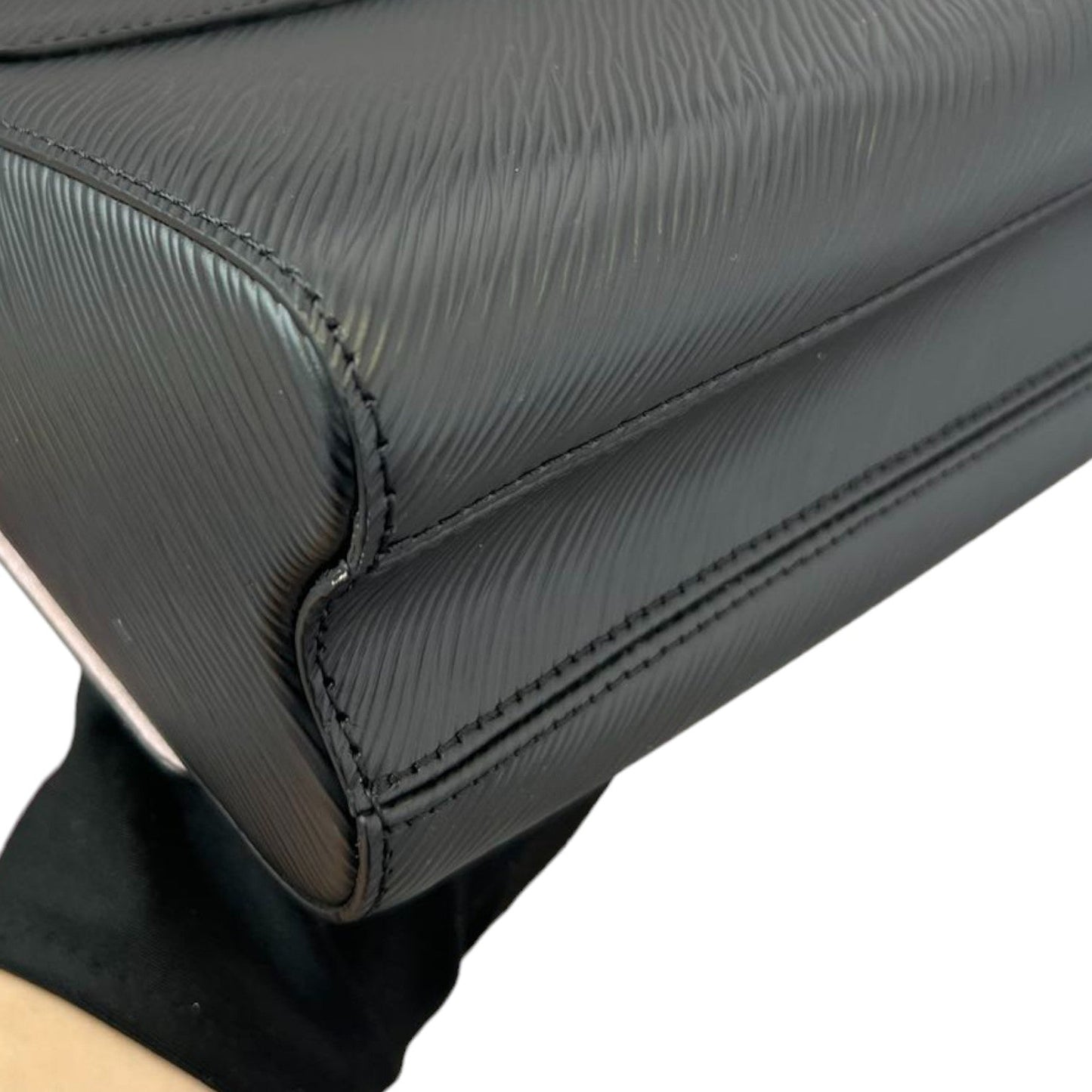 Louis-Vuitton Twist PM Shoulder Epi Black Pink
