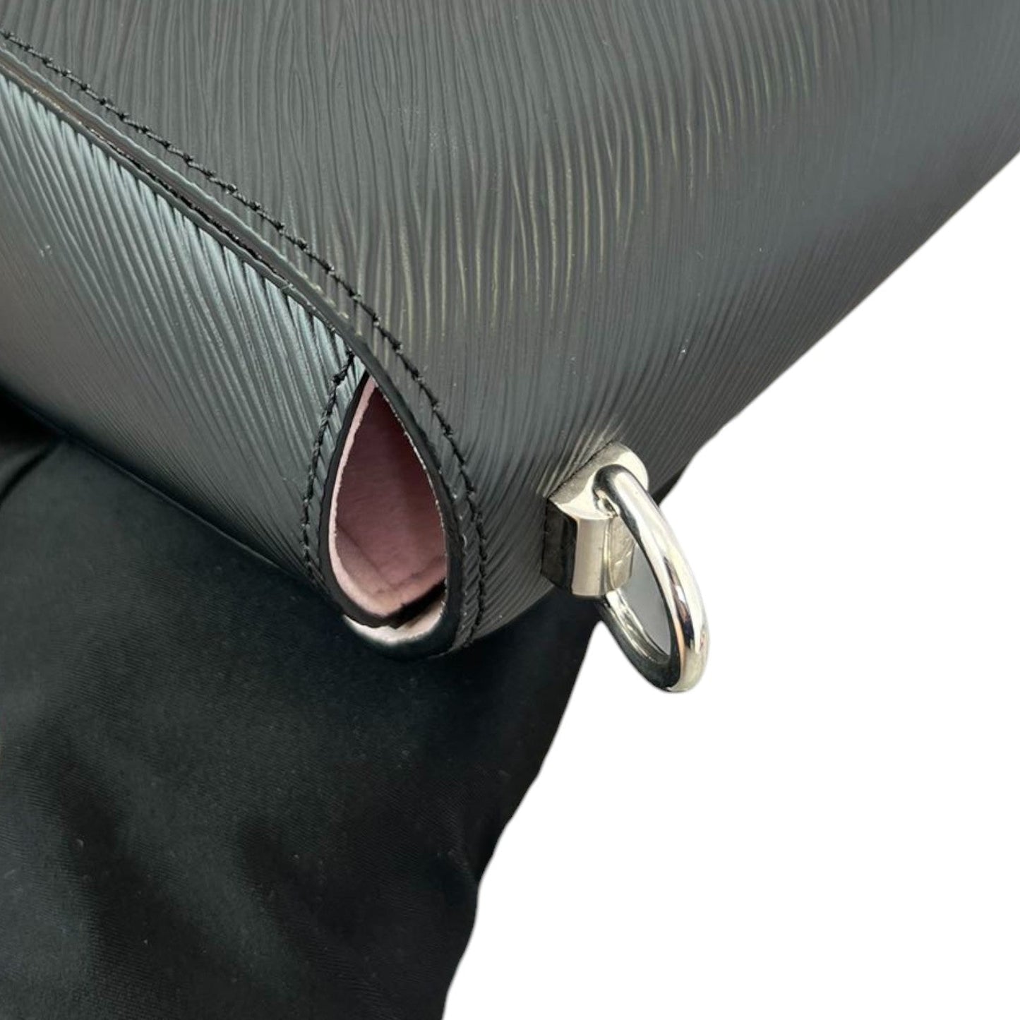 Louis-Vuitton Twist PM Shoulder Epi Black Pink
