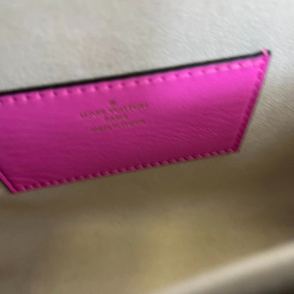 Louis-Vuitton Twist MM Shoulder Epi White Pink GHW