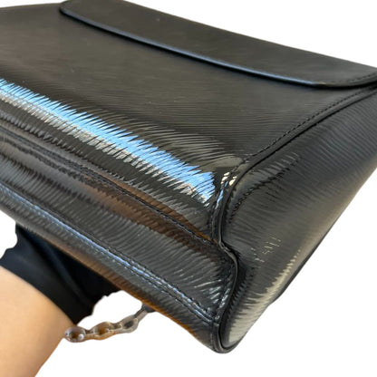 Louis-Vuitton Twist MM Shoulder Epi Black SHW