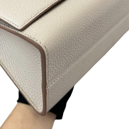 Louis-Vuitton Twist One Handle PM Taurillon Greige GHW