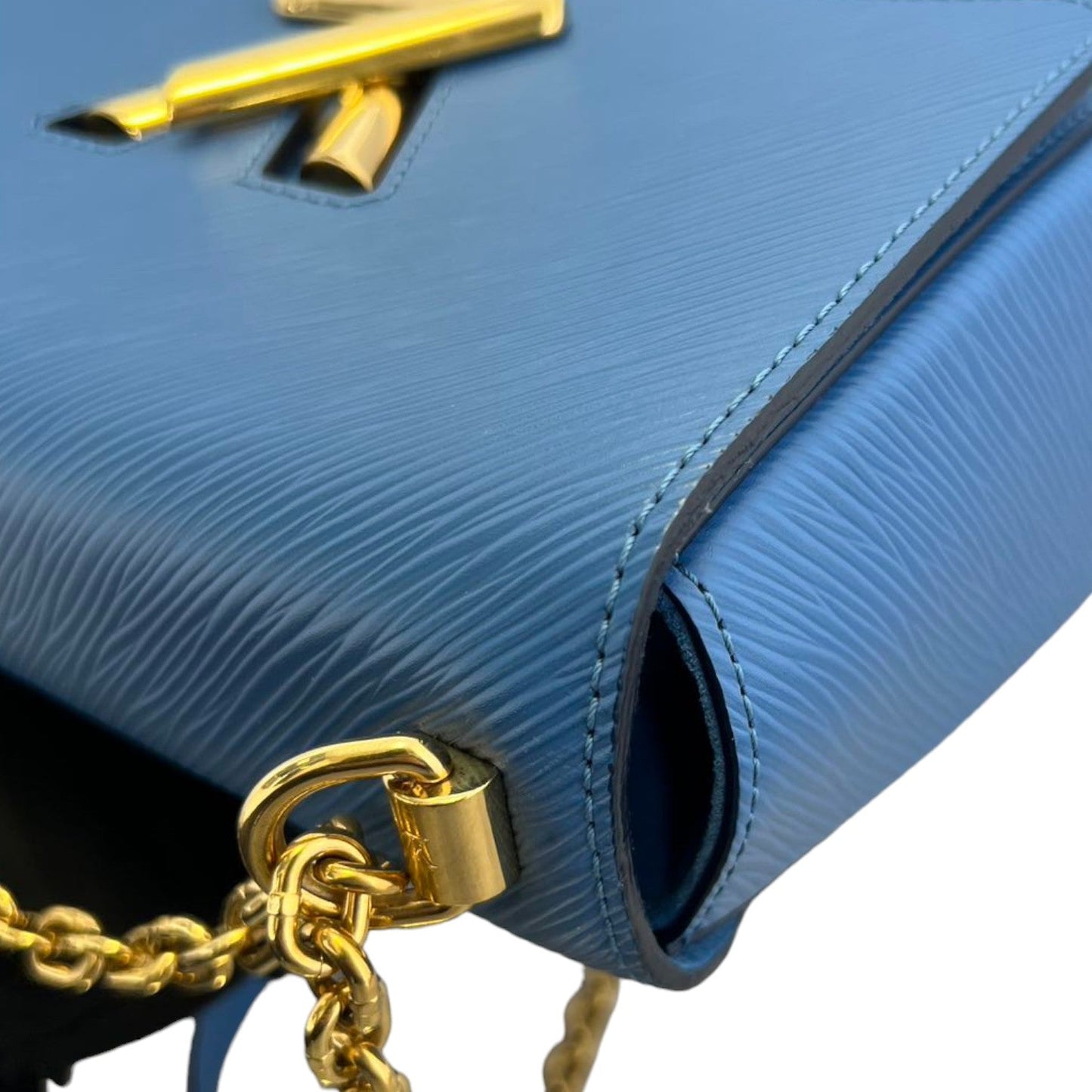 Louis-Vuitton Twist MM Shoulder Epi Blue GHW