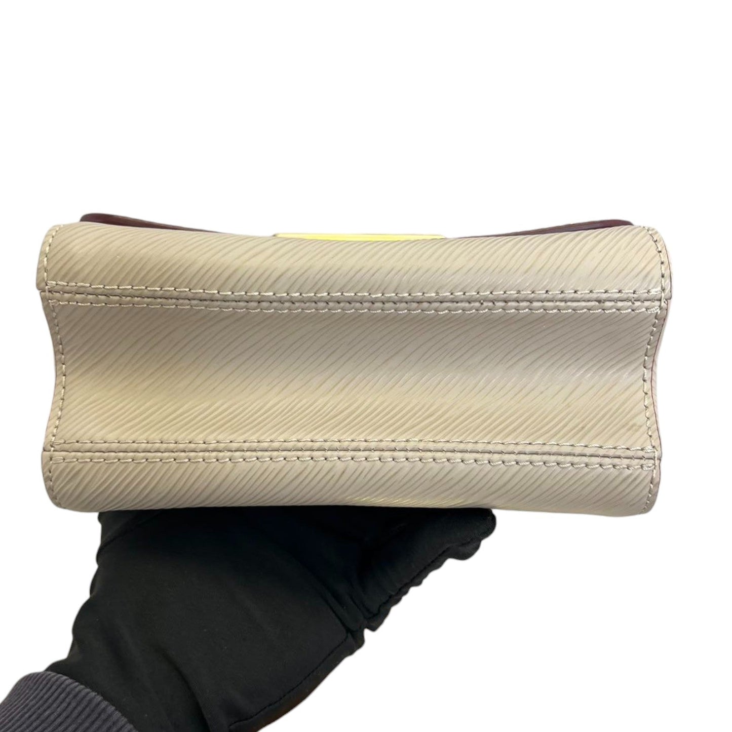 Louis-Vuitton Twist MM Shoulder Epi Beige GHW