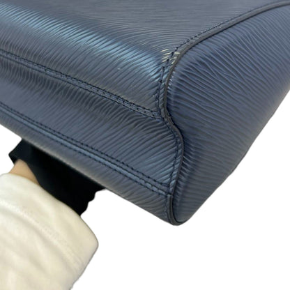 Louis-Vuitton Twist MM Shoulder Epi Navy GHW