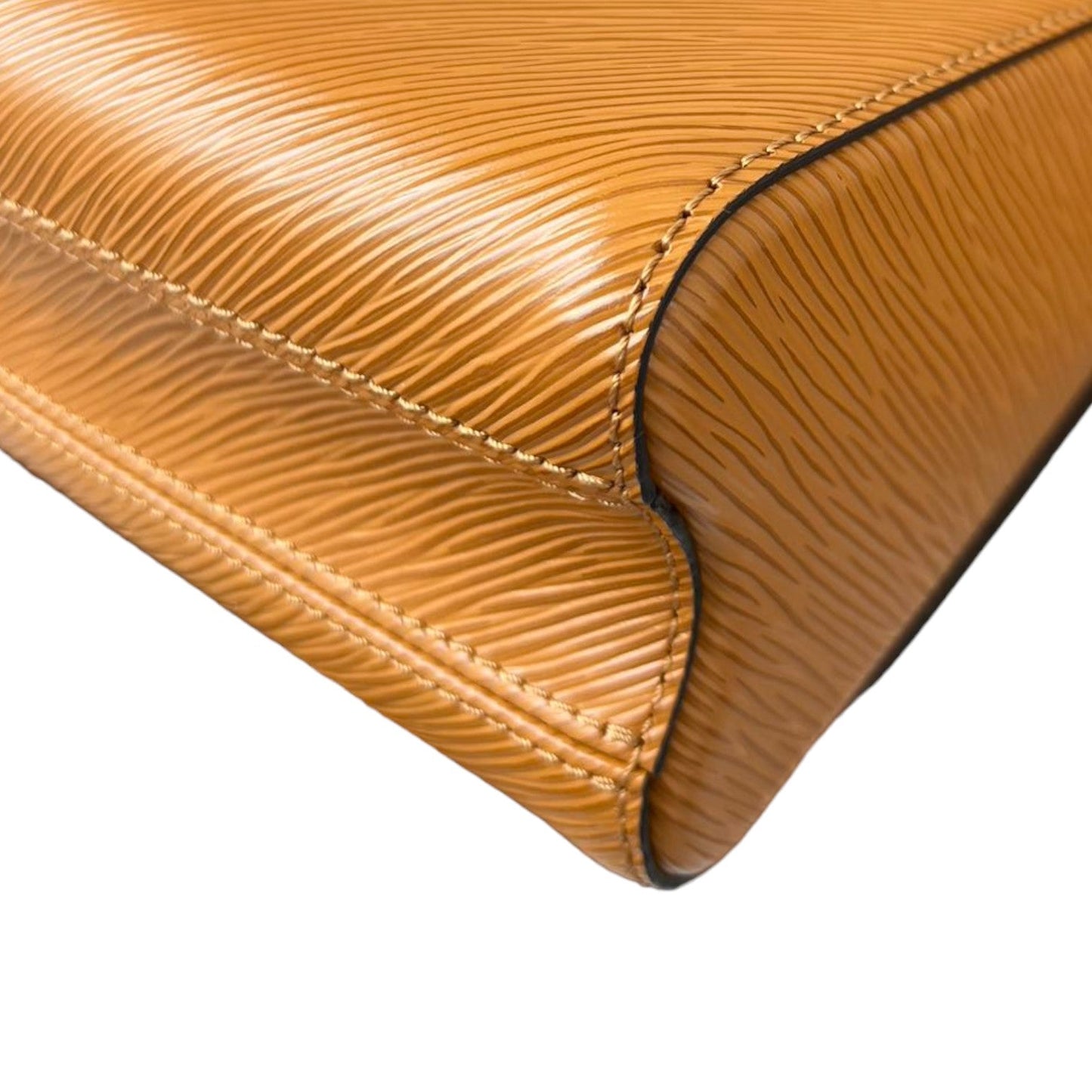 Louis-Vuitton Twist MM Shoulder Epi Gold GHW