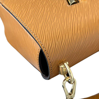 Louis-Vuitton Twist MM Shoulder Epi Gold GHW