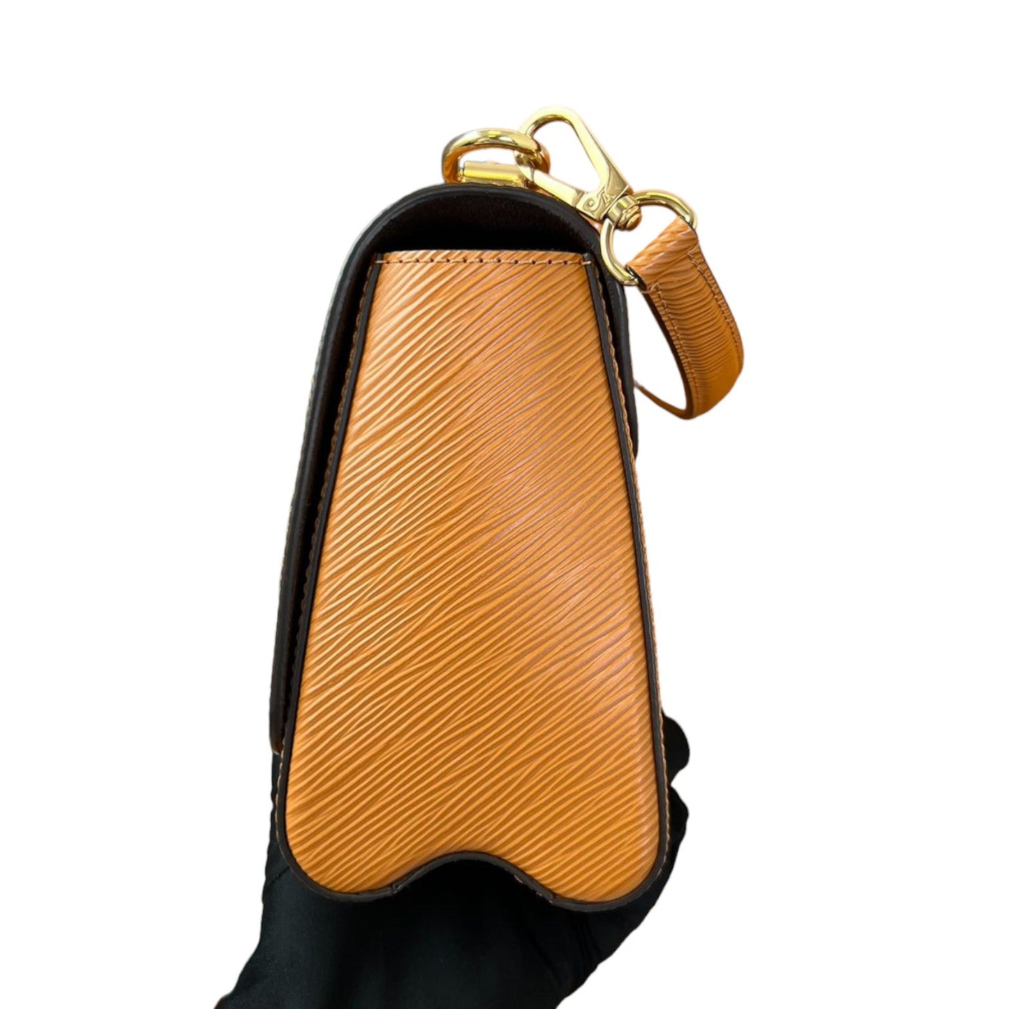 Louis-Vuitton Twist MM Shoulder Epi Gold GHW