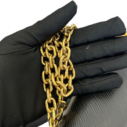 Louis-Vuitton Twist MM Shoulder Epi Black GHW