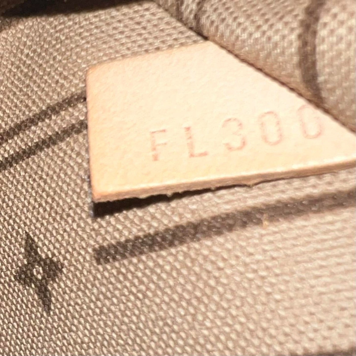 Louis-Vuitton Neverfull GM Monogram Brown GHW