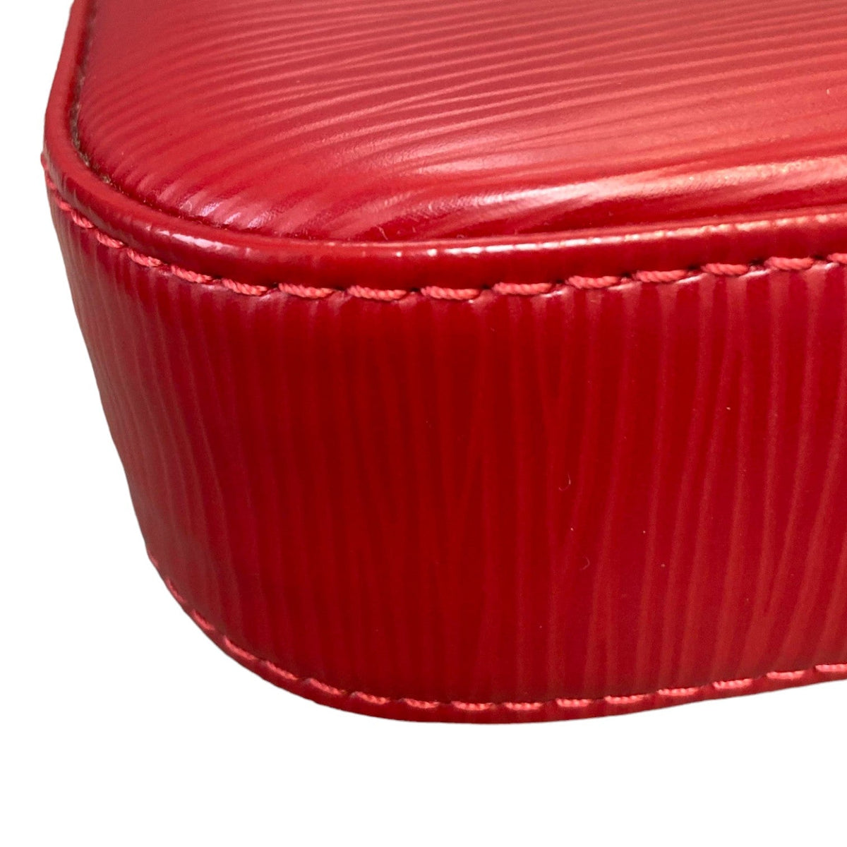 Louis-Vuitton Pochette Accessoires Epi Leather Red SHW