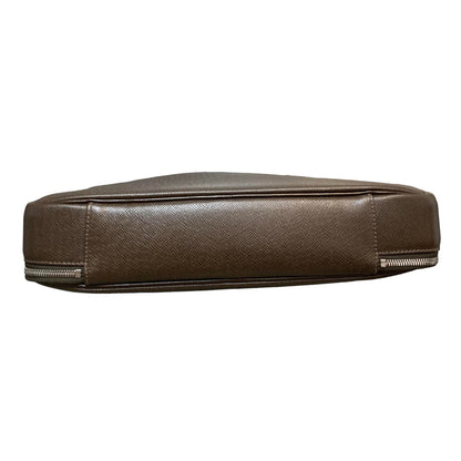 Louis-Vuitton Briefcase Taiga Leather Brown SHW