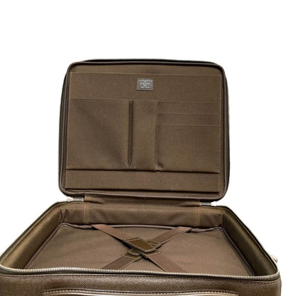 Louis-Vuitton Briefcase Taiga Leather Brown SHW
