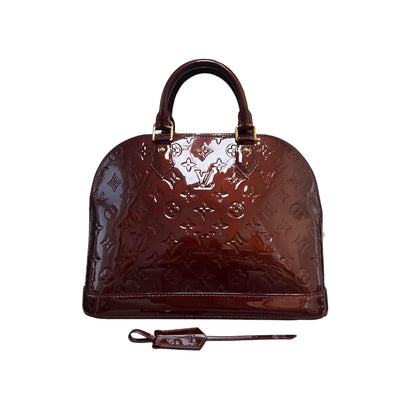 Louis-Vuitton Alma PM Vernis Patent Rouge Fauviste GHW