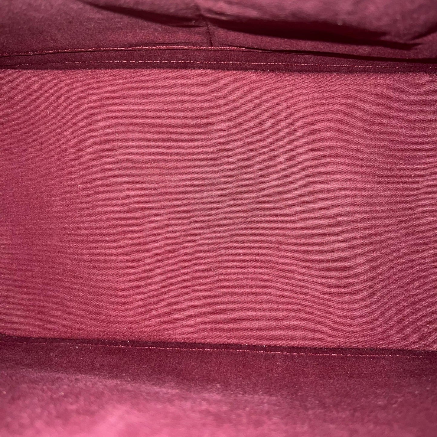 Louis-Vuitton Alma PM Vernis Patent Rouge Fauviste GHW