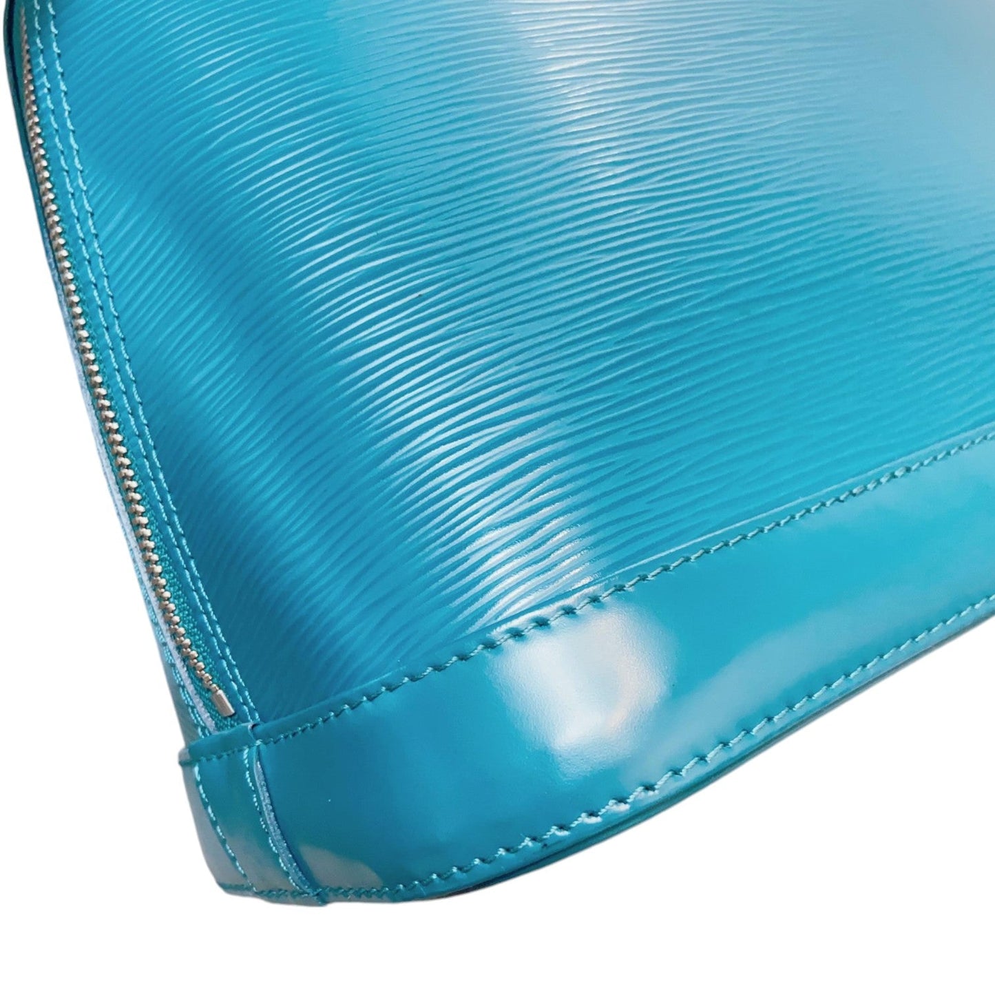 Louis-Vuitton Alma PM Epi Leather Blue SHW