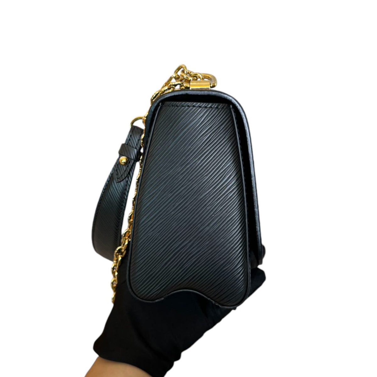 Louis-Vuitton Twist PM Shoulder Epi Leather Black GHW