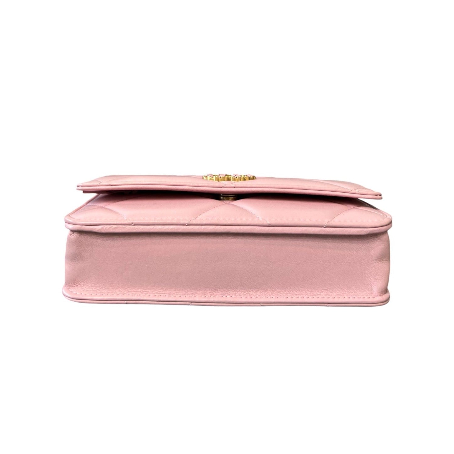 19 Wallet On Chain WOC Lambskin Light Pink MHW