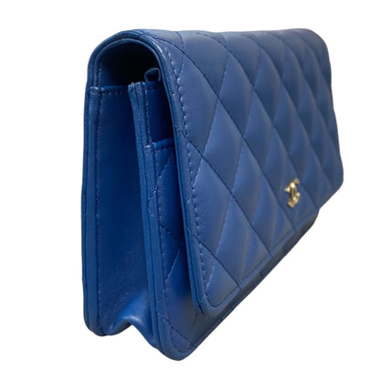 Wallet On Chain WOC Lambskin Quilted Blue GHW