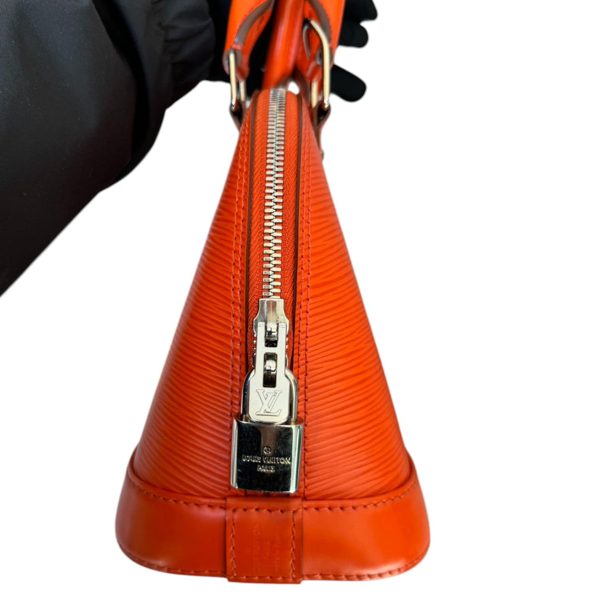 Louis-Vuitton Alma BB Epi Leather Orange SHW