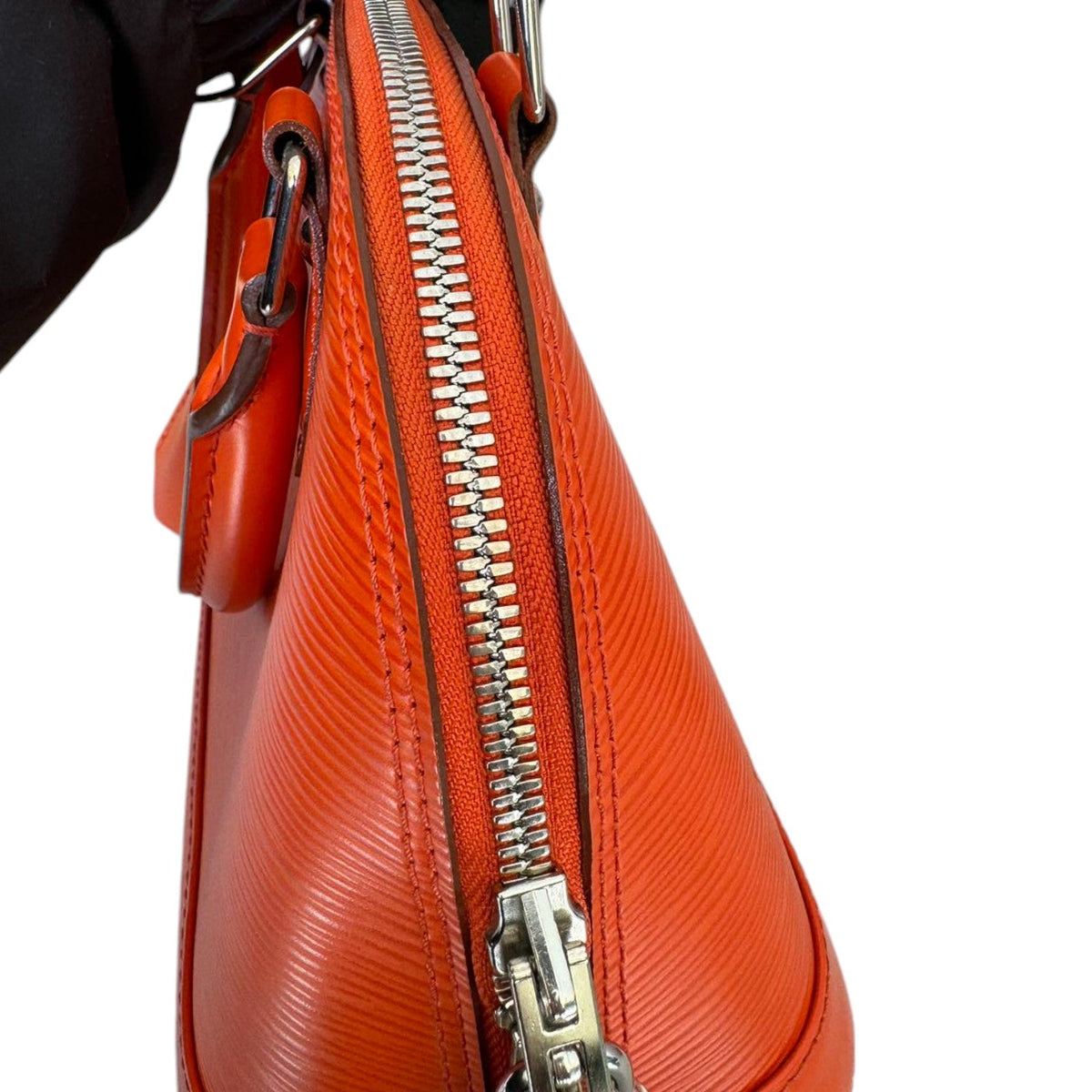 Louis-Vuitton Alma BB Epi Leather Orange SHW