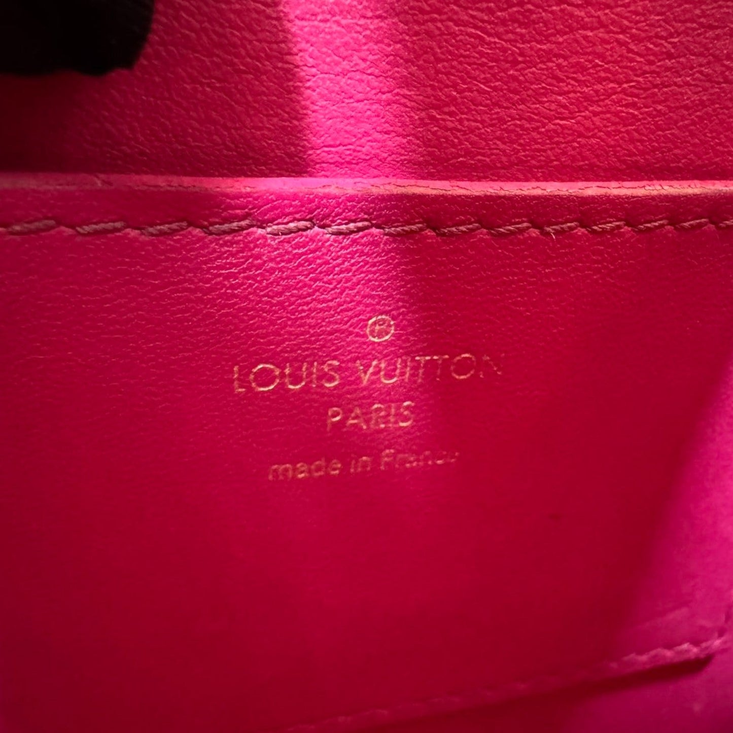 Louis-Vuitton Twist One Handle PM Taurillon Black GHW