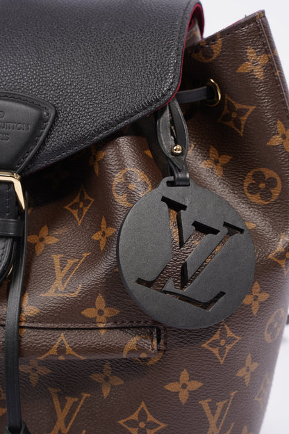 Louis Vuitton Montsouris MM Monogram / Black Coated Canvas