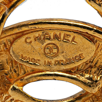 Chanel Quilted CC Logo Brooch Metal Brooch in Good condition