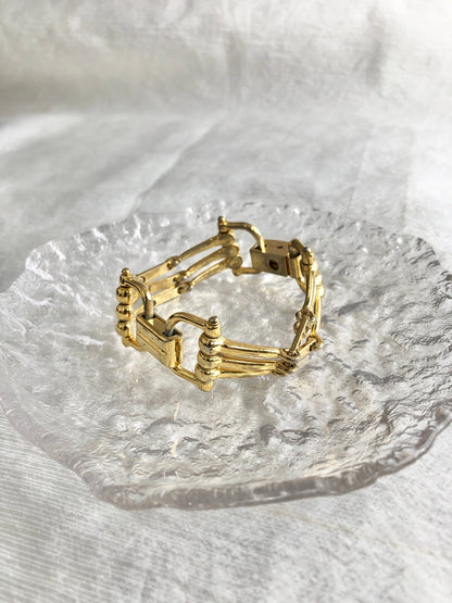CELINE Horse Bit Bracelet Gold Vintage vyxeaa