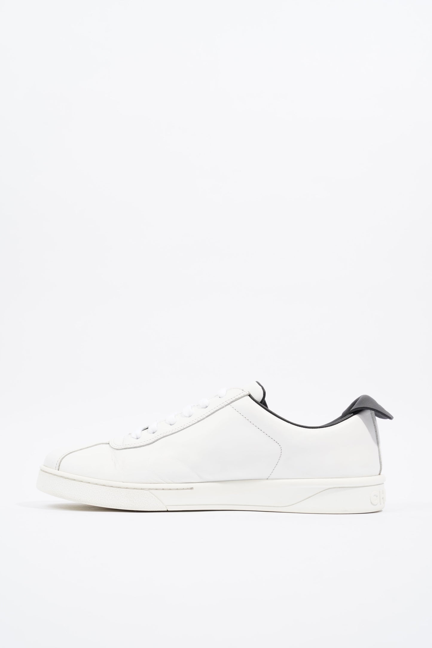 Chanel CC Logo Lace Up White   Black Leather EU 41.5 UK 8.5