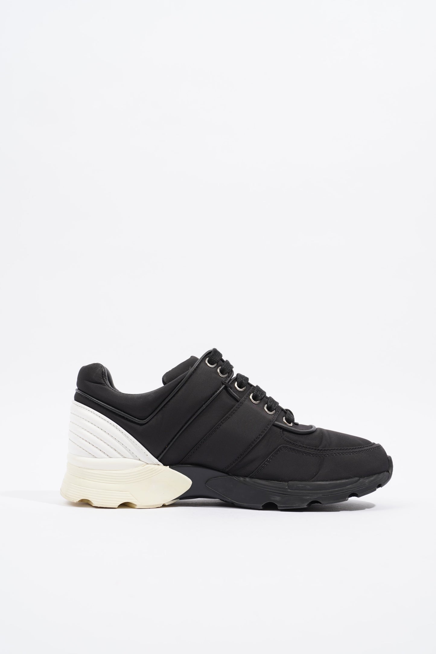 Chanel CC Logo Sneaker Black   White Nylon EU 36.5 UK 3.5