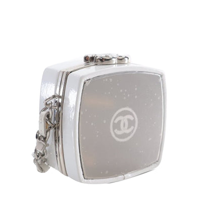 CHANEL Patent Goatskin Make-Up Box Clutch With Chain Crossbody Bag