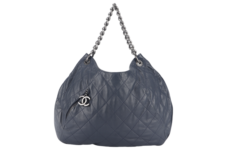CHANEL PLEATS HOBO BAG (1673xxxx) LARGE BLUE QUILTED CALFSKIN SILVER HARDWARE NO DUST COVER