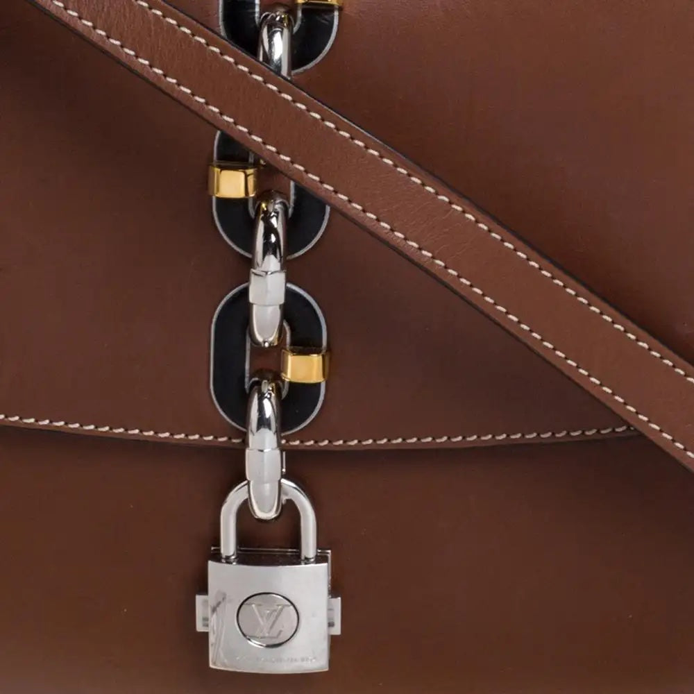 LOUIS VUITTON LEATHER CHAIN IT PM BAG