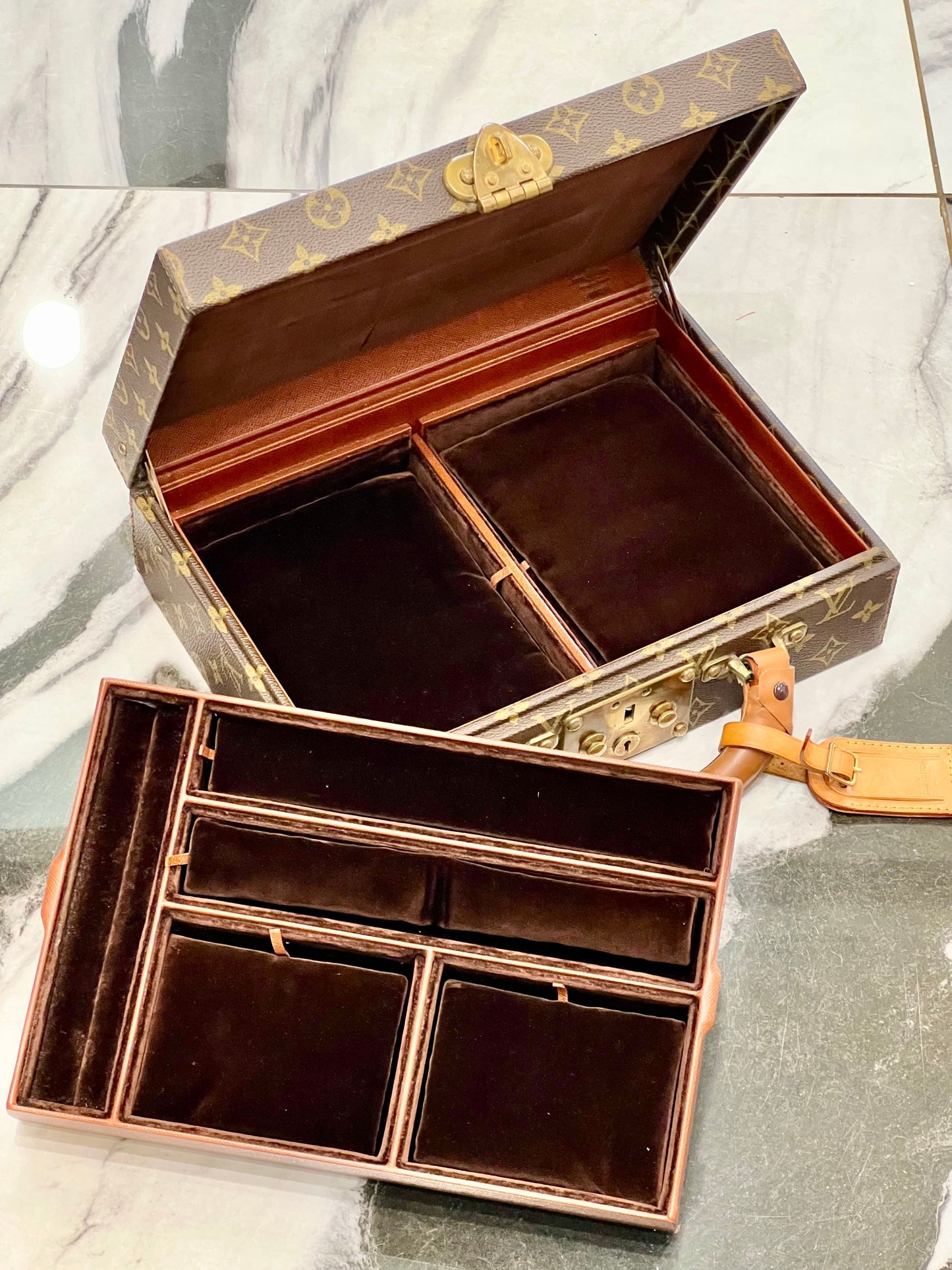 LOUIS VUITTON MONOGRAM BOITE BIJOUX 34 JEWELRY CASE HARD TRUNK