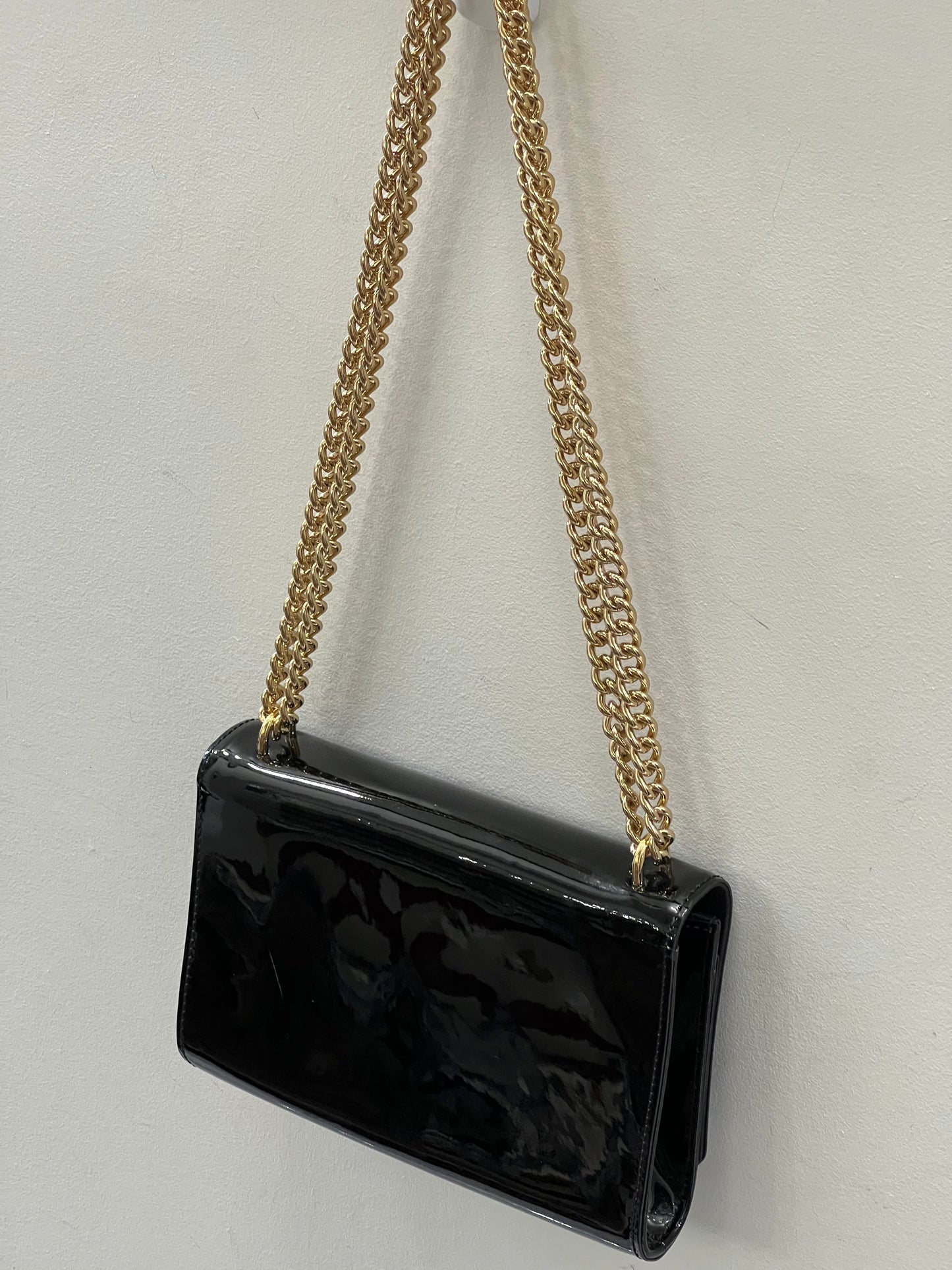 LOUIS VUITTON PATENT LOUISE CHAIN BAG MM