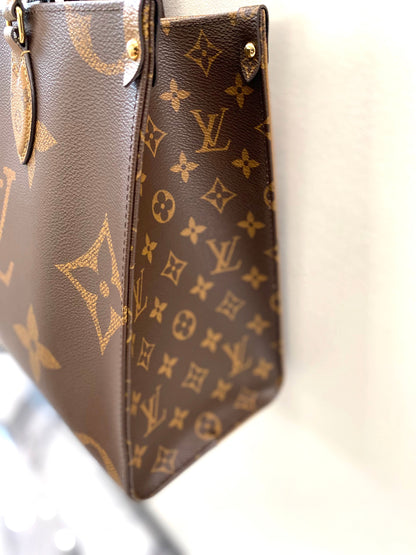 LOUIS VUITTON REVERSE MONOGRAM GIANT ON THE GO TOTE