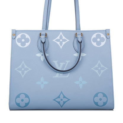 Louis Vuitton Summer Blue By The Pool Empreinte Giant Monogram OnTheGo MM