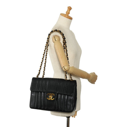 Chanel CC Caviar Vertical Quilted Single Flap Bag Leather Shoulder Bag in Good condition