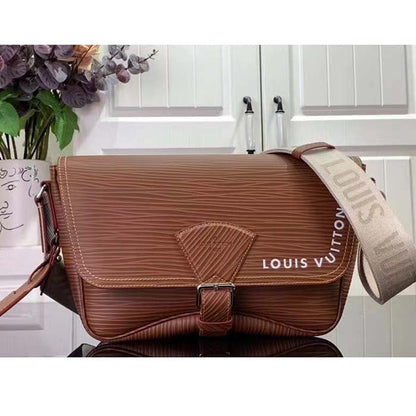 Louis Vuitton LV Unisex Montsouris Messenger Cognac Calf Leather Textile Lining