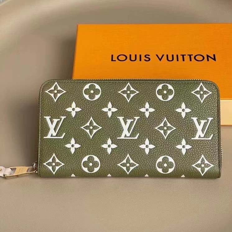 Louis Vuitton LV Unisex Zippy Wallet Green Monogram Empreinte Embossed Supple Grained Cowhide