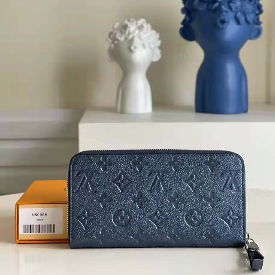 Louis Vuitton LV Unisex Zippy Wallet Navy Nacre Embossed Grained Cowhide Leather